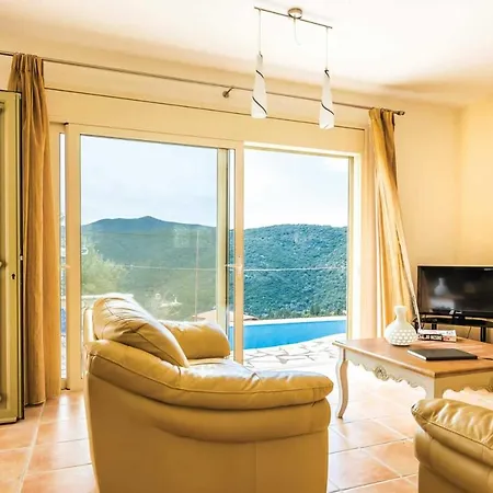 Villa Melpomeni *